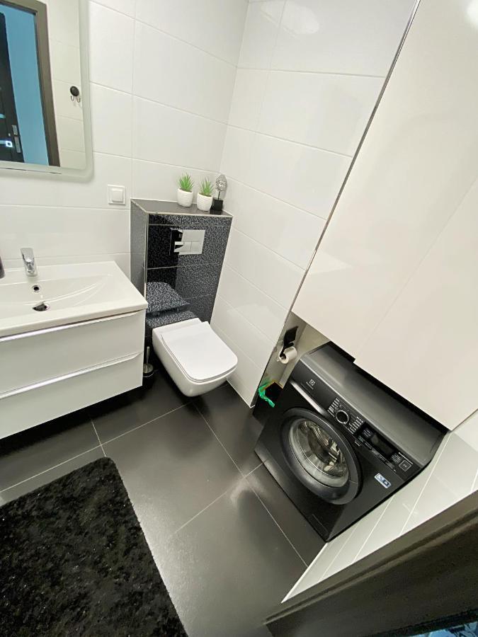 Апартаменты Apartament Sloneczny Еленя-Гура Экстерьер фото