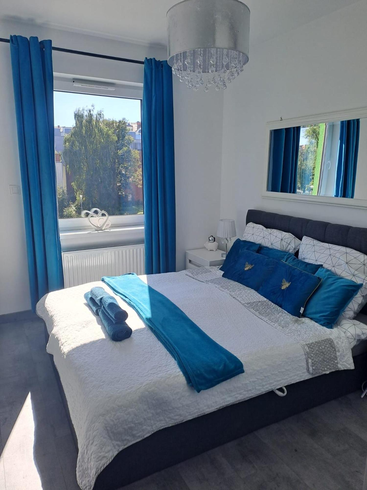 Апартаменты Apartament Sloneczny Еленя-Гура Экстерьер фото
